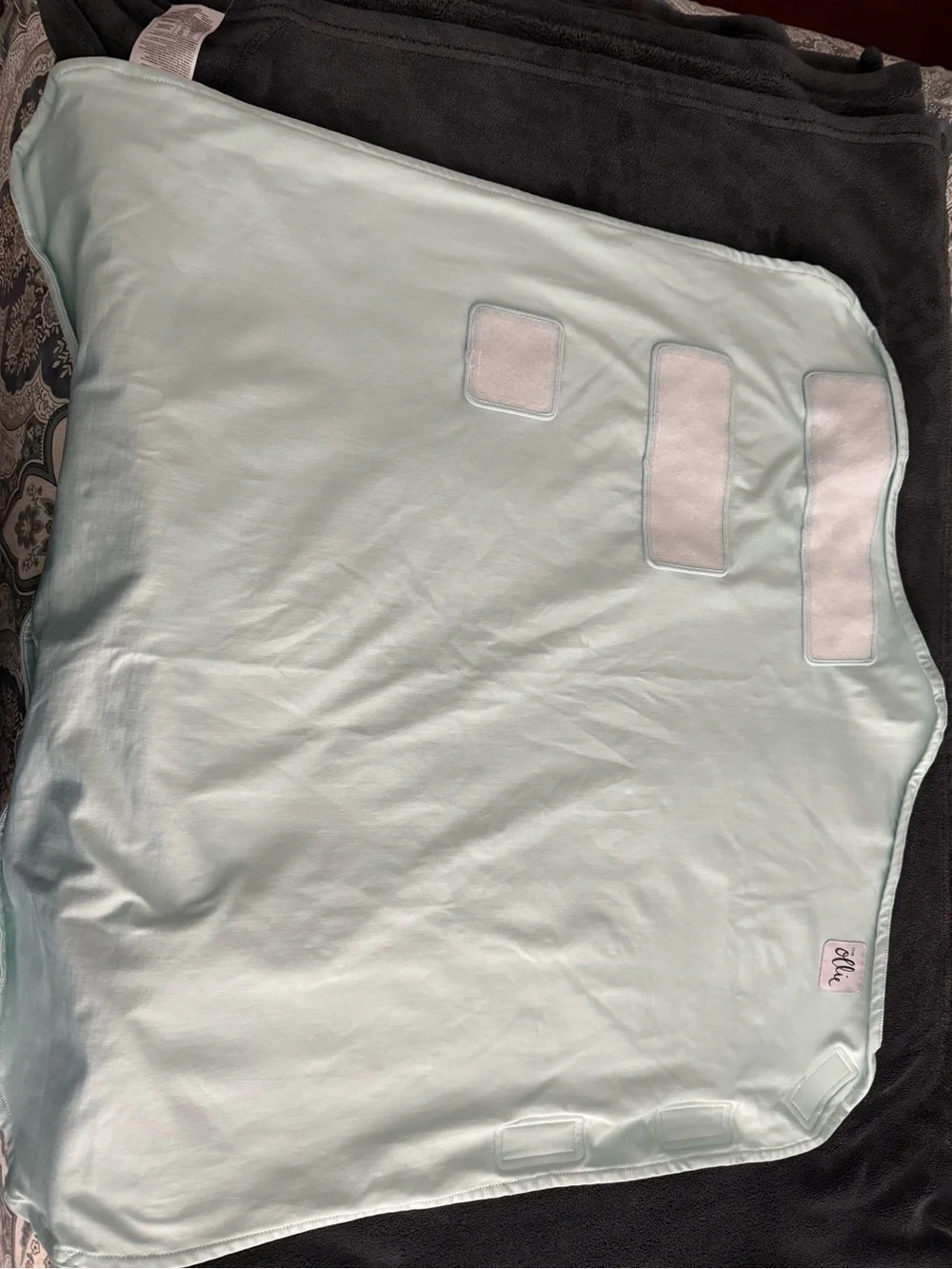 Lot of: Halo Gray Swaddle & 2 Ollie swaddles